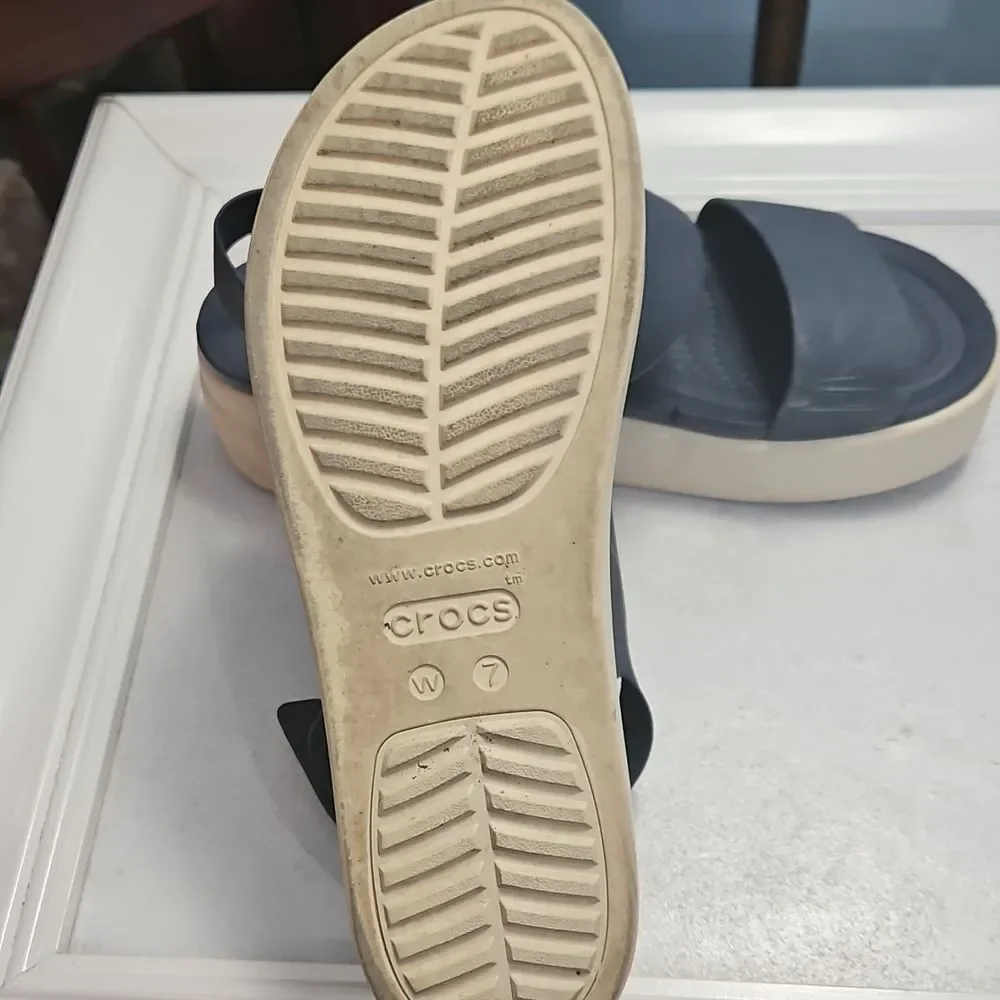 Crocs Navy Blue Brooklyn Low Wedge Women's Sandals Size 7
